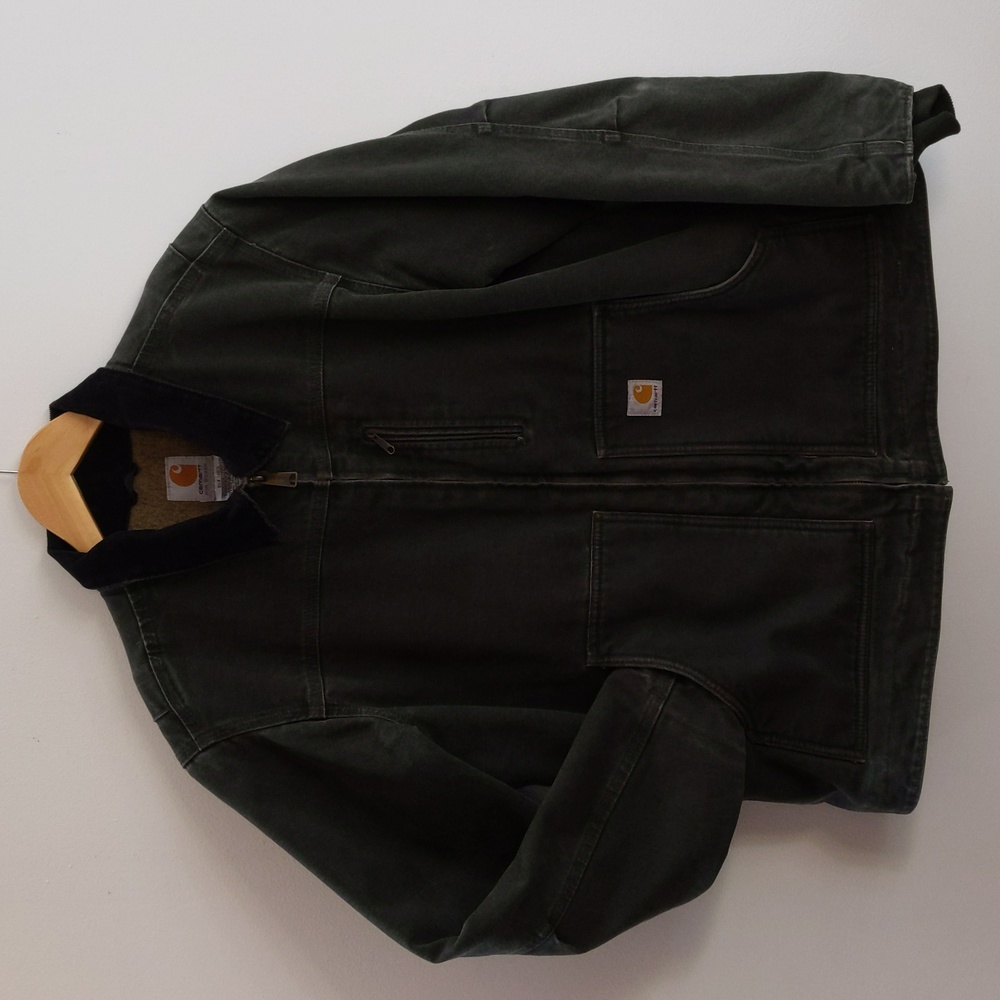 Broken-in women's Carhartt jacket, large